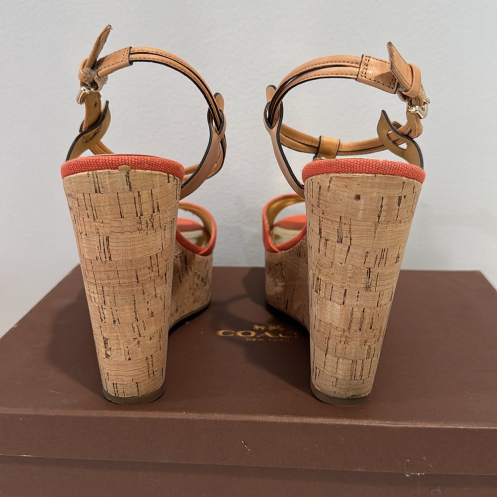 Coach Linden Canvas Wedge size 9 worn 1x - Picture 6 of 12